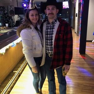 Meet your Posher, Cody